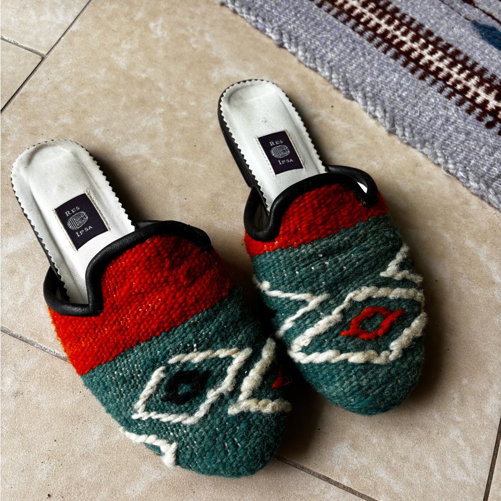 Red Ipsa Kilim Mules size 8